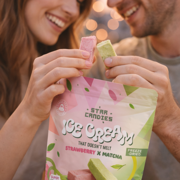STAR CANDIES gefriergetrocknetes Eis mit Matcha- und Erdbeergeschmack, 16g