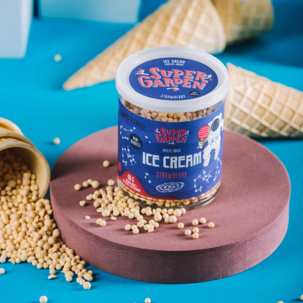 SUPER GARDEN gefriergetrocknete Mini-Eiskugeln mit Erdbeergeschmack, 60g