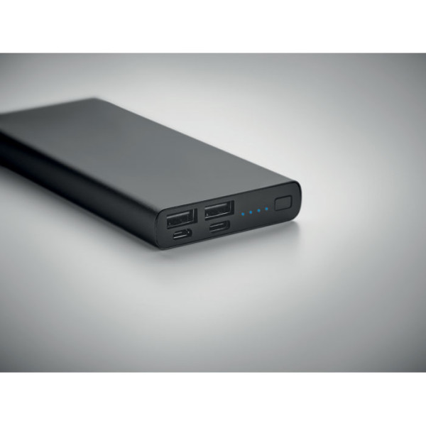 Externe Batterie „Powerflat 8C“ (10000 mAh) Externe Batterie „Powerflat 8C“ (10000 mAh)