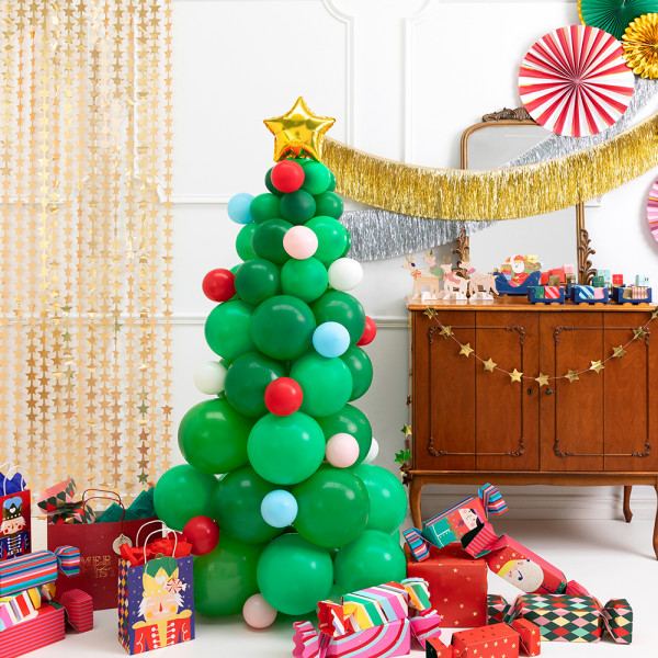 Ballonstrauß „Weihnachtsbaum“ (161 x 65cm) Ballonstrauß „Weihnachtsbaum“ (161 x 65cm)