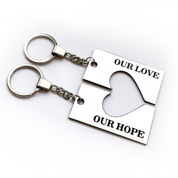 Schlüsselanhänger-Set „Unsere Liebe, unsere Hoffnung“ Schlüsselanhänger-Set „Unsere Liebe, unsere Hoffnung“