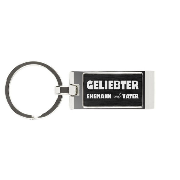 Gravierter Schlüsselanhänger "Geliebter Ehemann und Vater" Gravierter Schlüsselanhänger "Geliebter Ehemann und Vater"