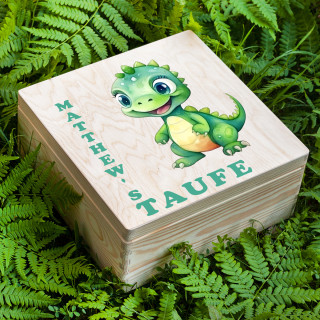 Holzkiste "Taufe des kleinen Drachen" mit Wunschnamen (30x30cm)