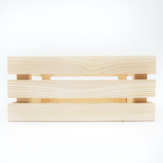 Eine Holzkiste (22×15cm)