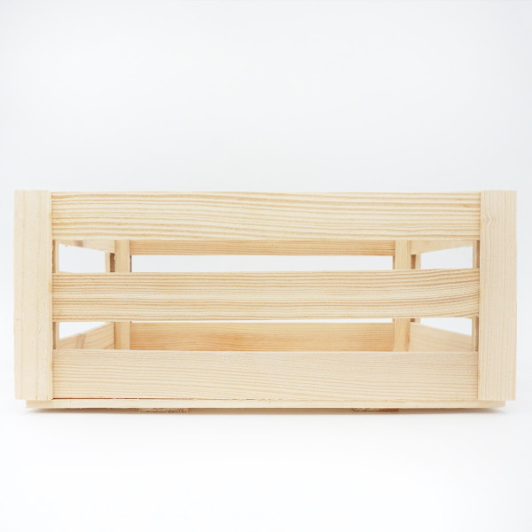 Eine Holzkiste (28×18cm)