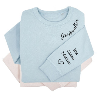 Pastellfarbenes UNISEX Sweatshirt Sully "Großmutter" mit den Namen der Kinder auf dem Ärmel