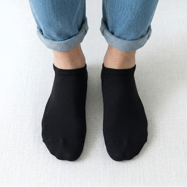 Kurze Herrensocken ohne Aufdruck