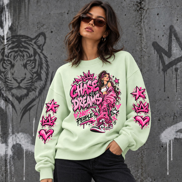 Unisex-Sweatshirt in Pastelltönen "Chase dreams, not people"